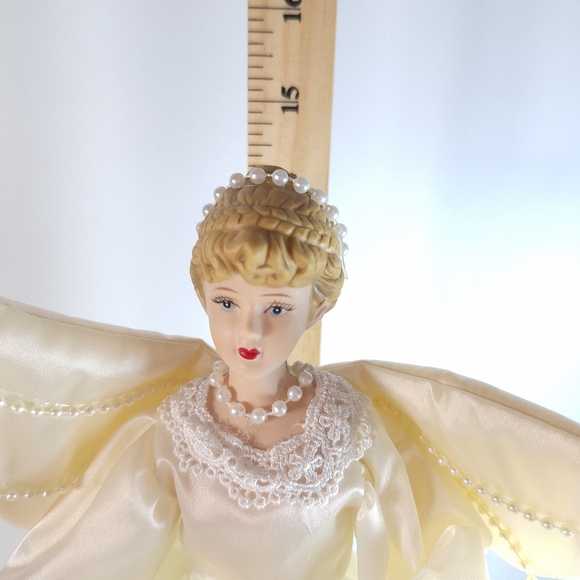 Vintage Porcelain Fabric Angel Tree Topper Holiday Christmas Decoration - Picture 8 of 9